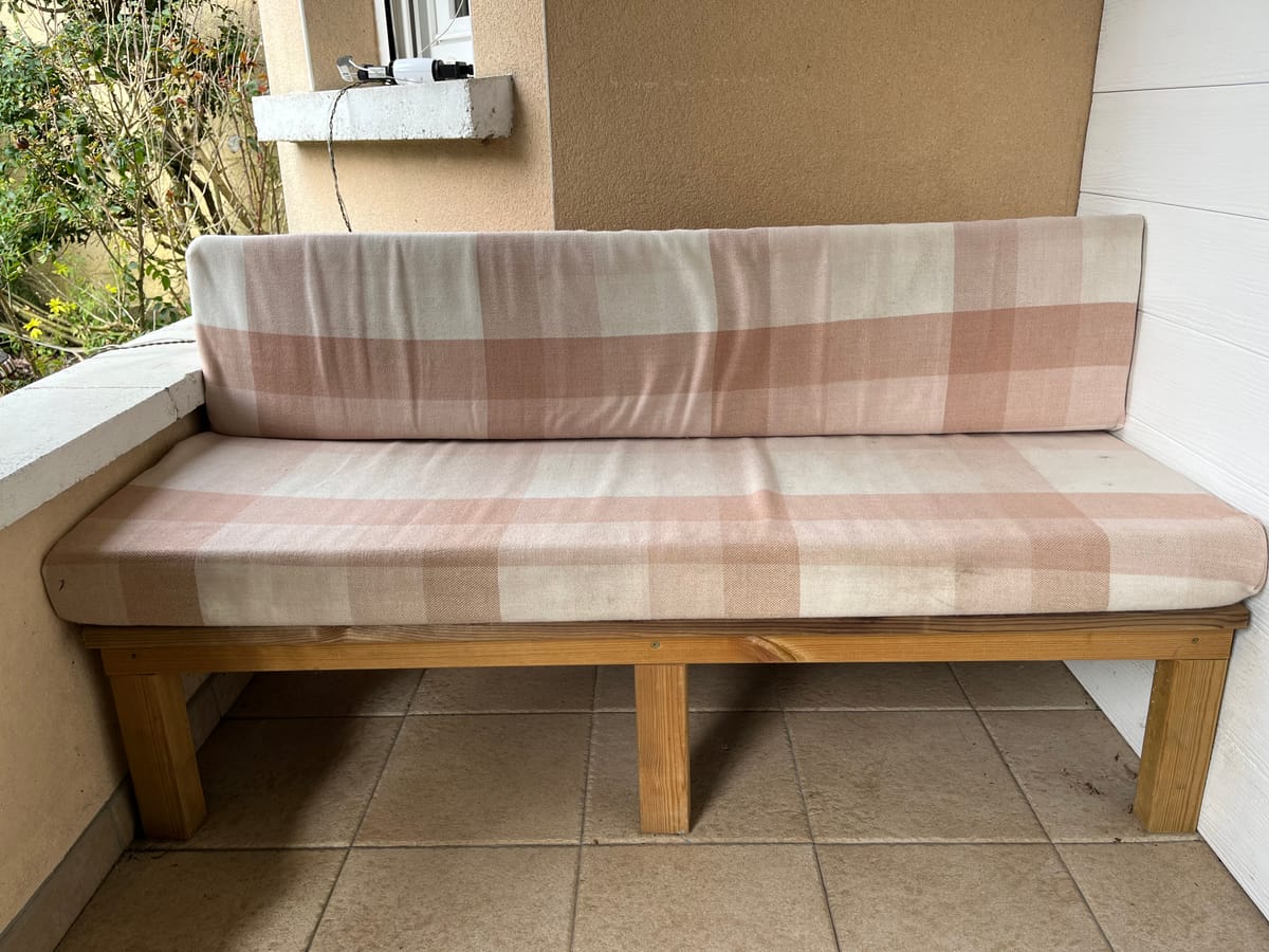 Construction de meubles à base de bois de récup'